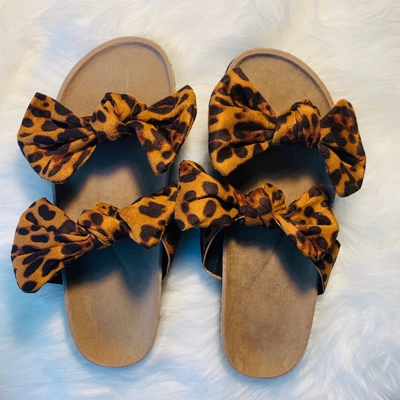 Leopard Sandals - Picture 3 of 3